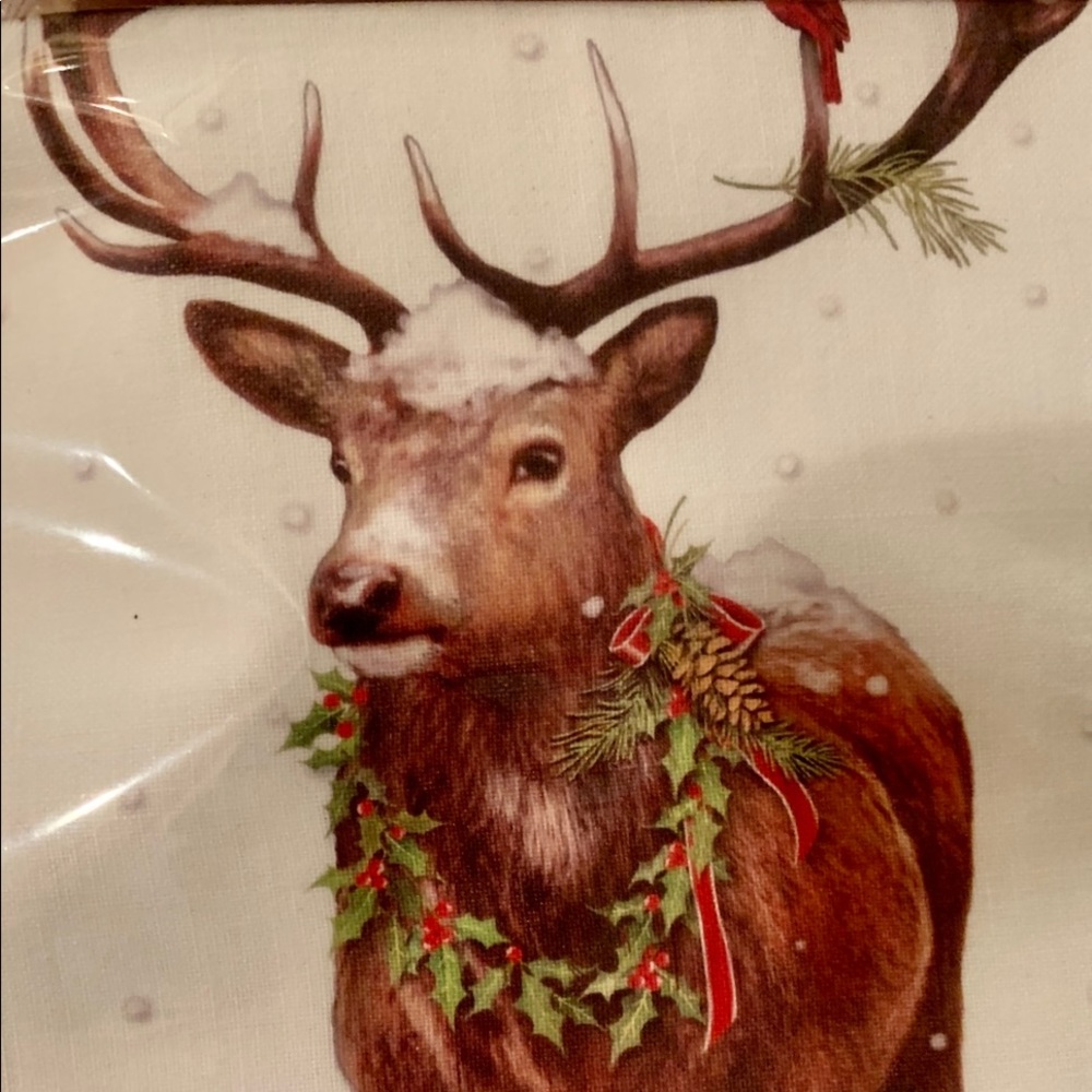 Mary Lake Thompson Ltd. Fine Linen Stag Reindeer Hand Painted Guest Towels New - Picture 2 of 2